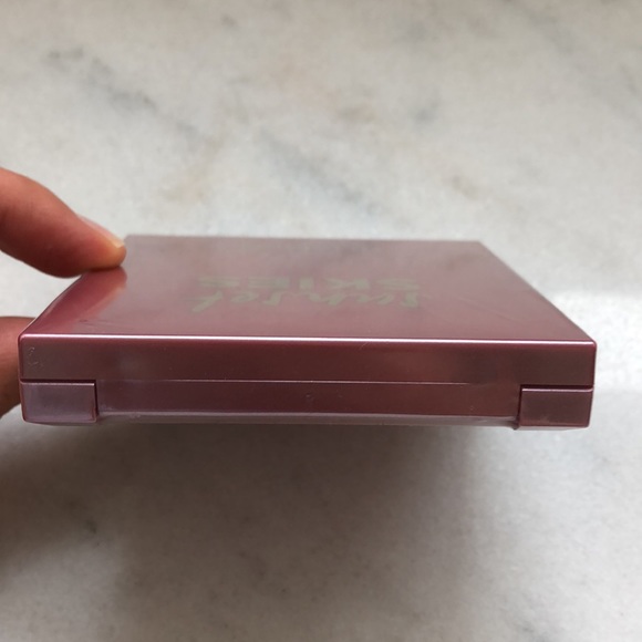 Ulta Beauty Sunset Skies Eye Shadow Palette - Picture 4 of 4